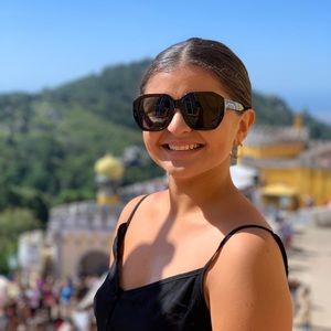 Meet your Posher, Amanda